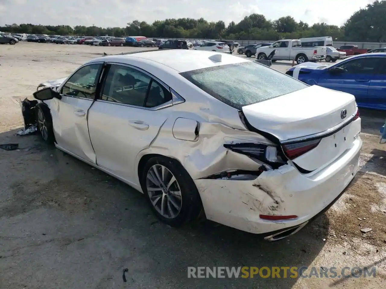 3 Photograph of a damaged car 58ADZ1B14MU108272 LEXUS ES350 2021