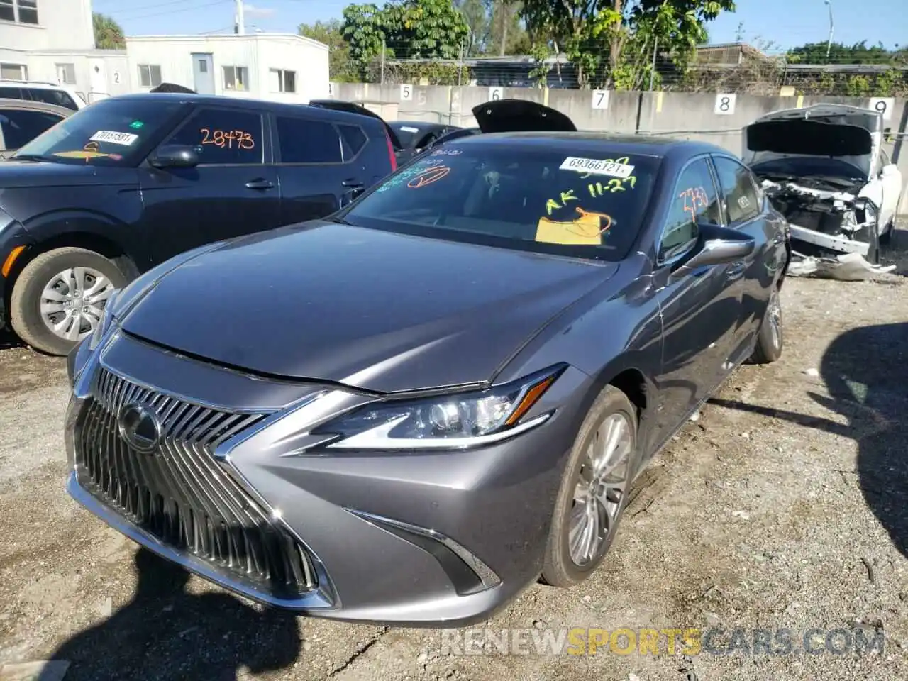 2 Photograph of a damaged car 58ADZ1B15MU085827 LEXUS ES350 2021