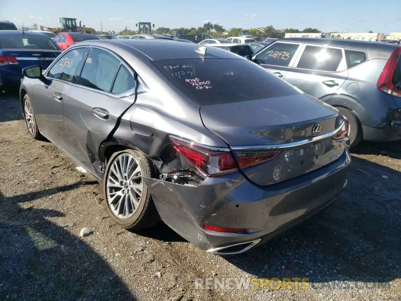 3 Photograph of a damaged car 58ADZ1B15MU085827 LEXUS ES350 2021