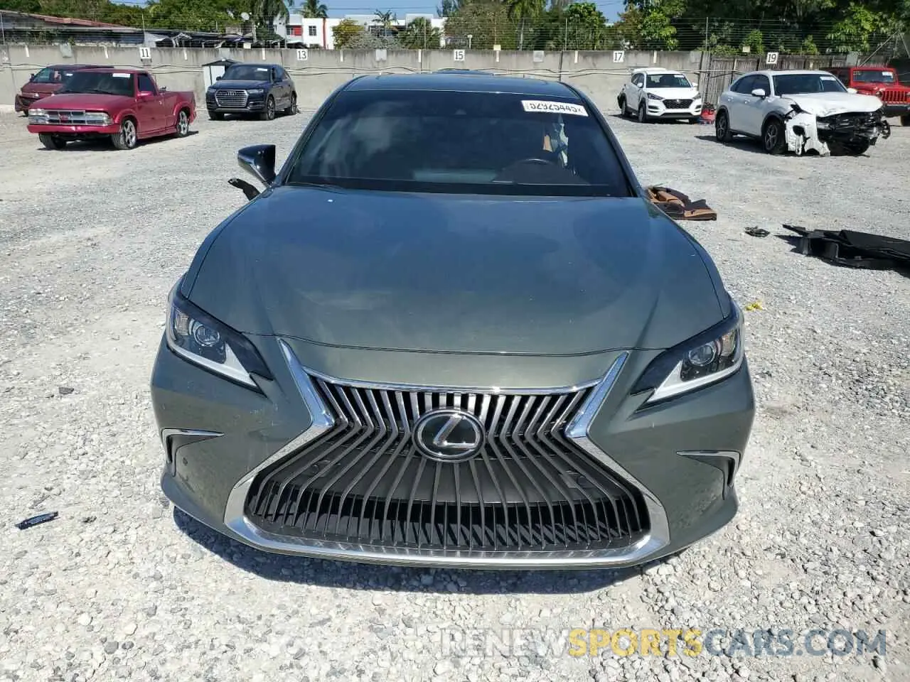 5 Photograph of a damaged car 58ADZ1B15MU095077 LEXUS ES350 2021
