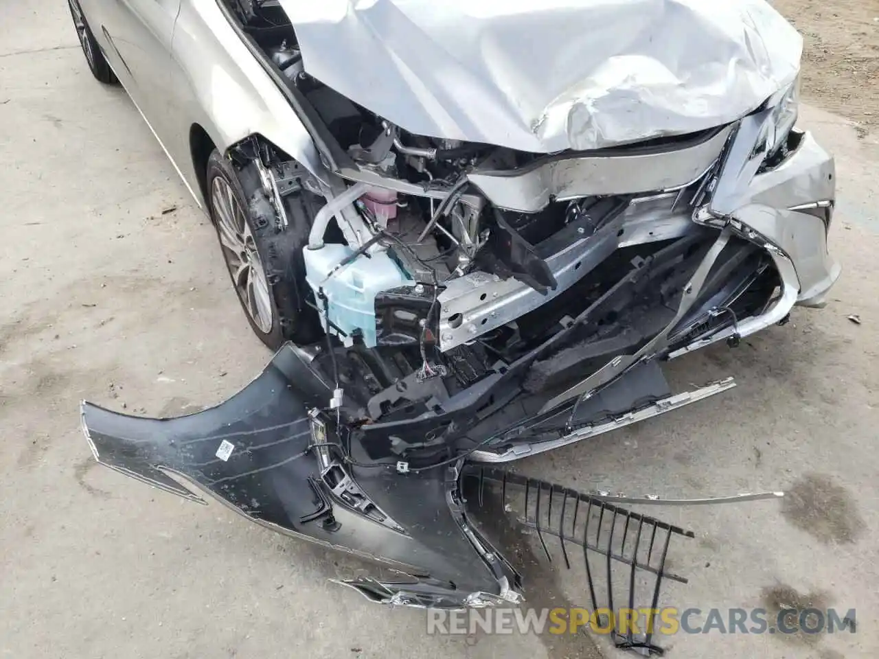 9 Photograph of a damaged car 58ADZ1B15MU106546 LEXUS ES350 2021