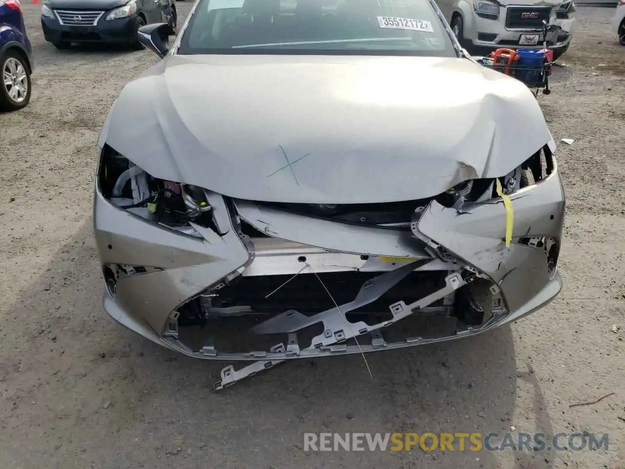 9 Photograph of a damaged car 58ADZ1B15MU108264 LEXUS ES350 2021