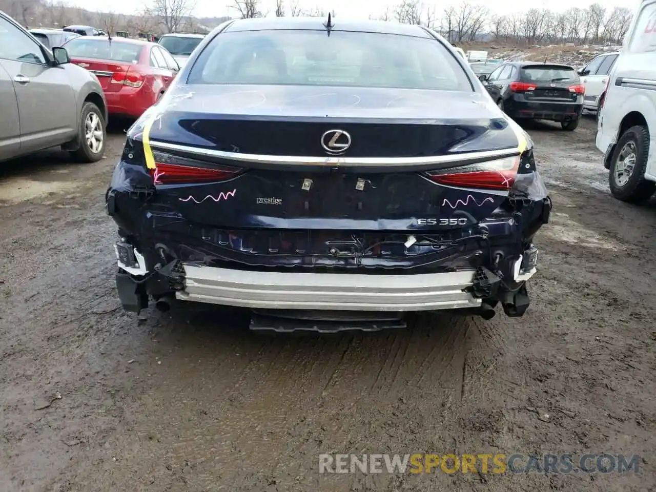 9 Photograph of a damaged car 58ADZ1B16MU082922 LEXUS ES350 2021