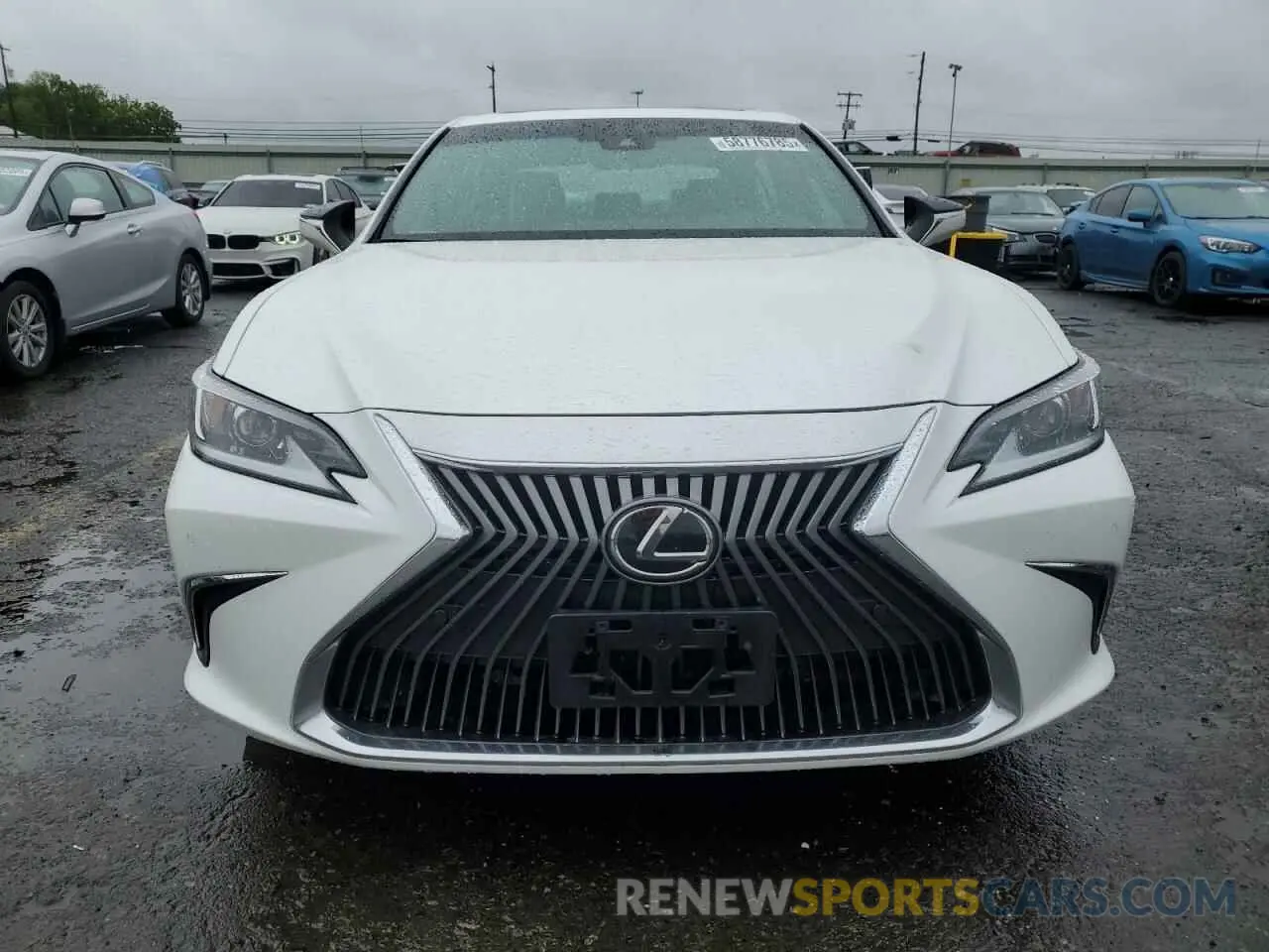 5 Photograph of a damaged car 58ADZ1B16MU083536 LEXUS ES350 2021