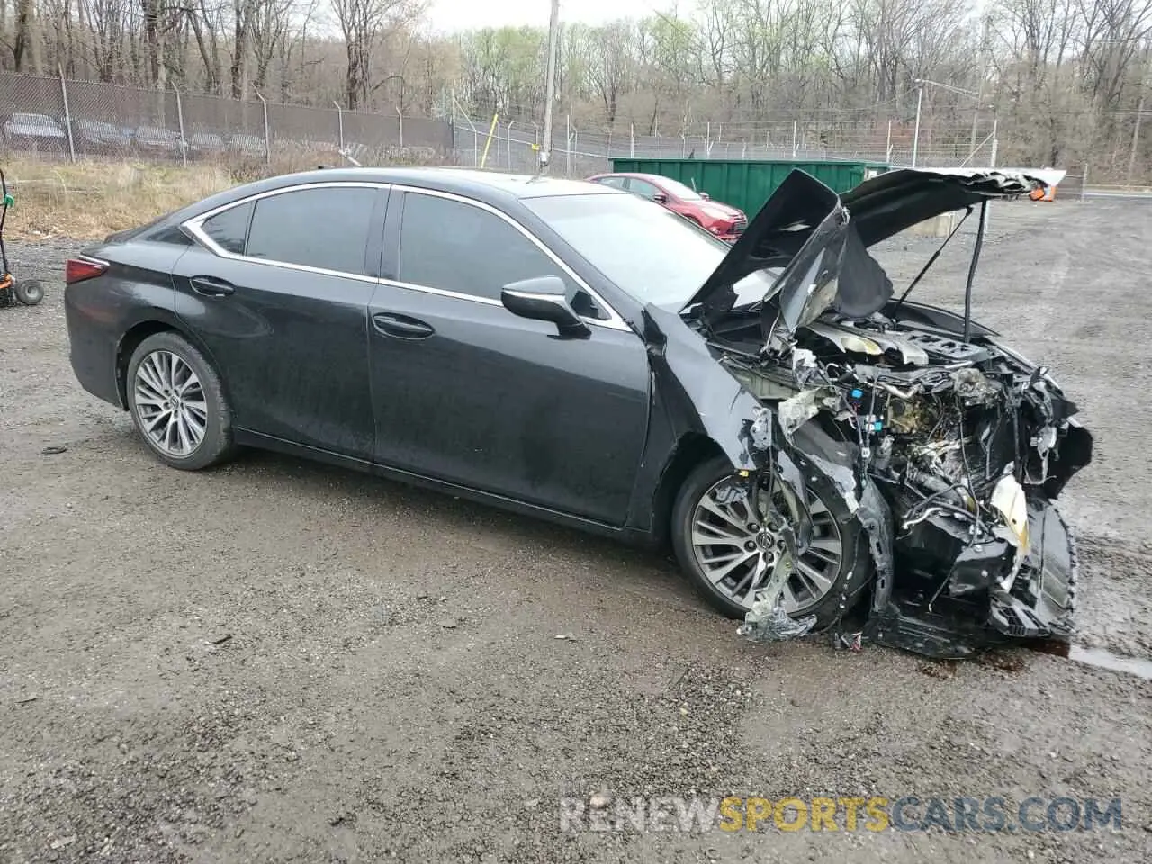 4 Photograph of a damaged car 58ADZ1B16MU087070 LEXUS ES350 2021