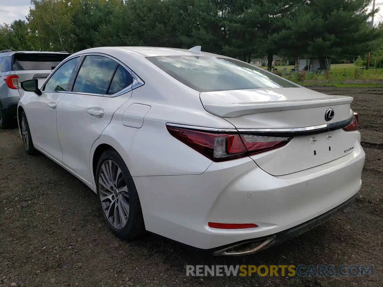 3 Photograph of a damaged car 58ADZ1B16MU095850 LEXUS ES350 2021