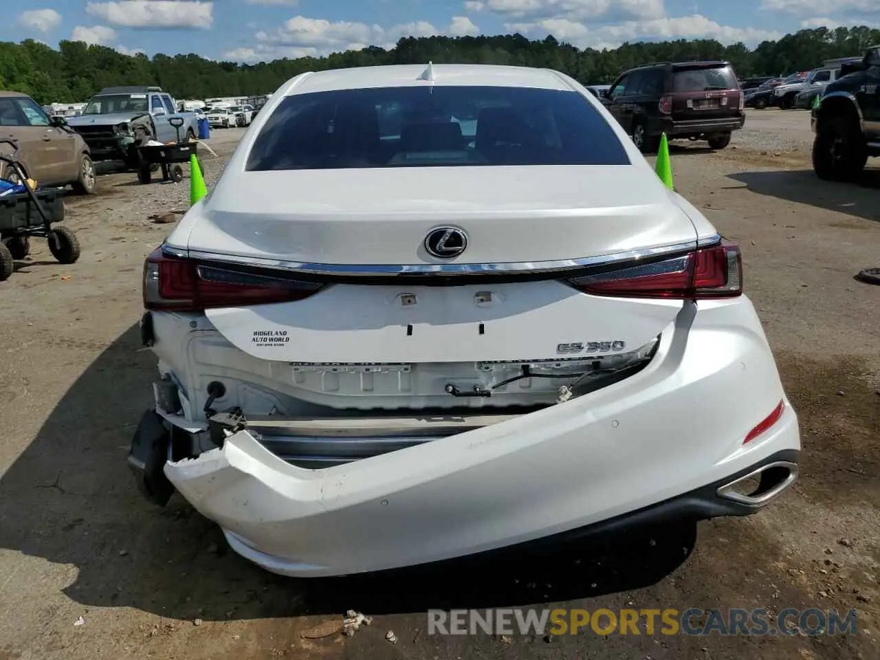 6 Photograph of a damaged car 58ADZ1B16MU098179 LEXUS ES350 2021