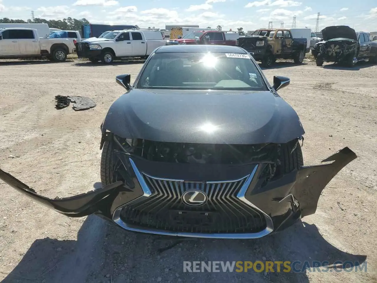 5 Photograph of a damaged car 58ADZ1B17MU108041 LEXUS ES350 2021