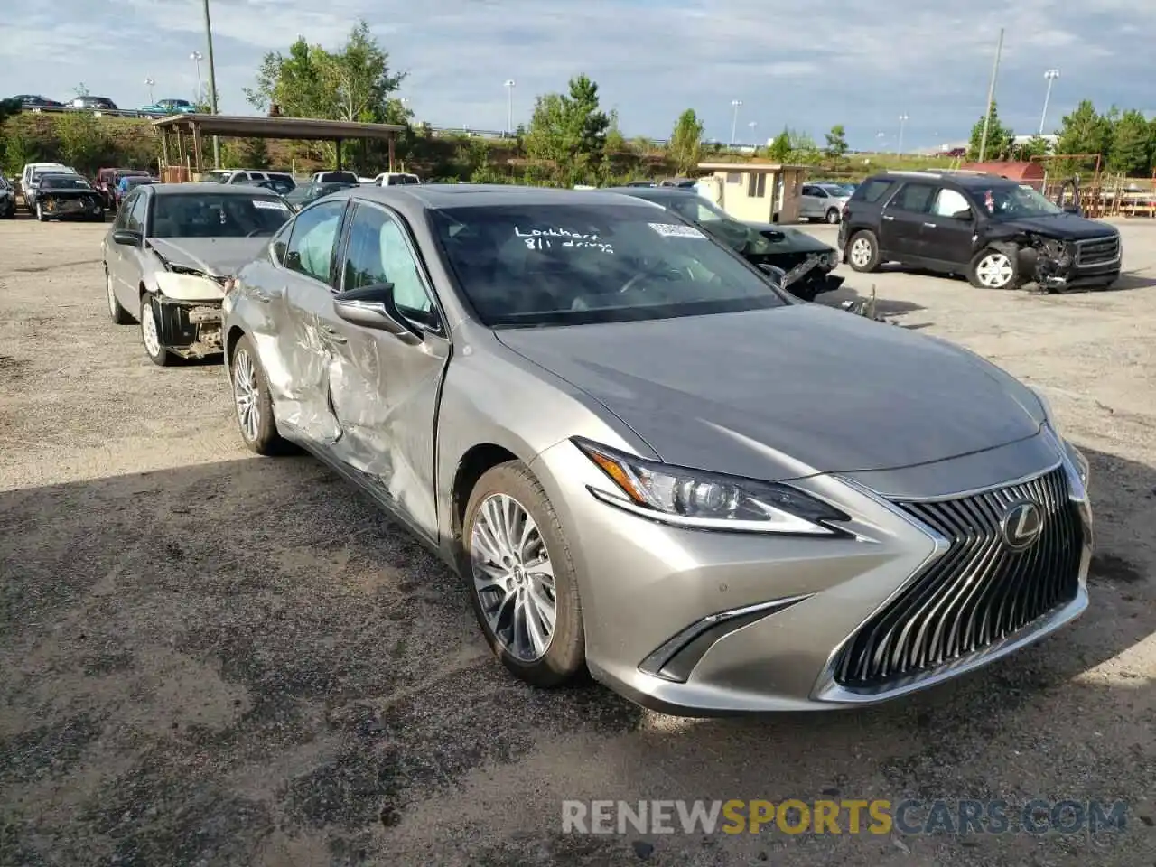 1 Photograph of a damaged car 58ADZ1B19MU107957 LEXUS ES350 2021