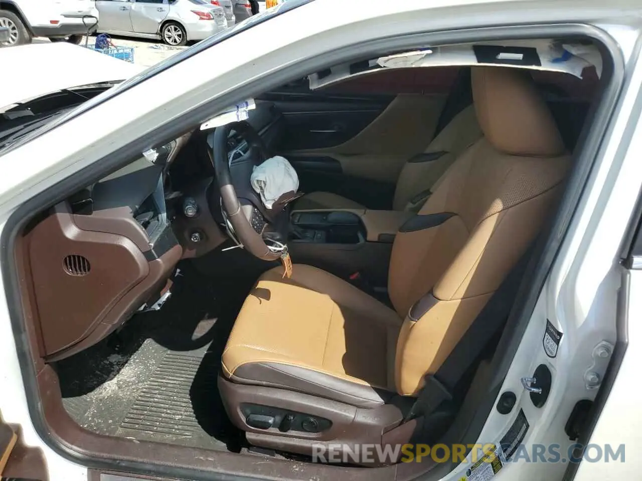 7 Photograph of a damaged car 58ADZ1B1XMU091204 LEXUS ES350 2021