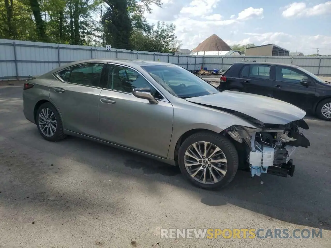 4 Photograph of a damaged car 58ADZ1B1XMU095088 LEXUS ES350 2021