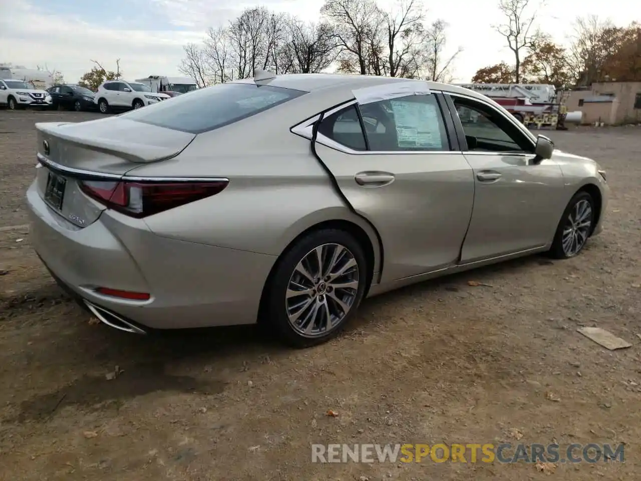 4 Photograph of a damaged car 58ADZ1B1XMU107739 LEXUS ES350 2021