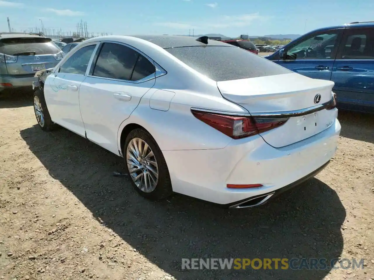 3 Photograph of a damaged car 58AEZ1B17MU106276 LEXUS ES350 2021