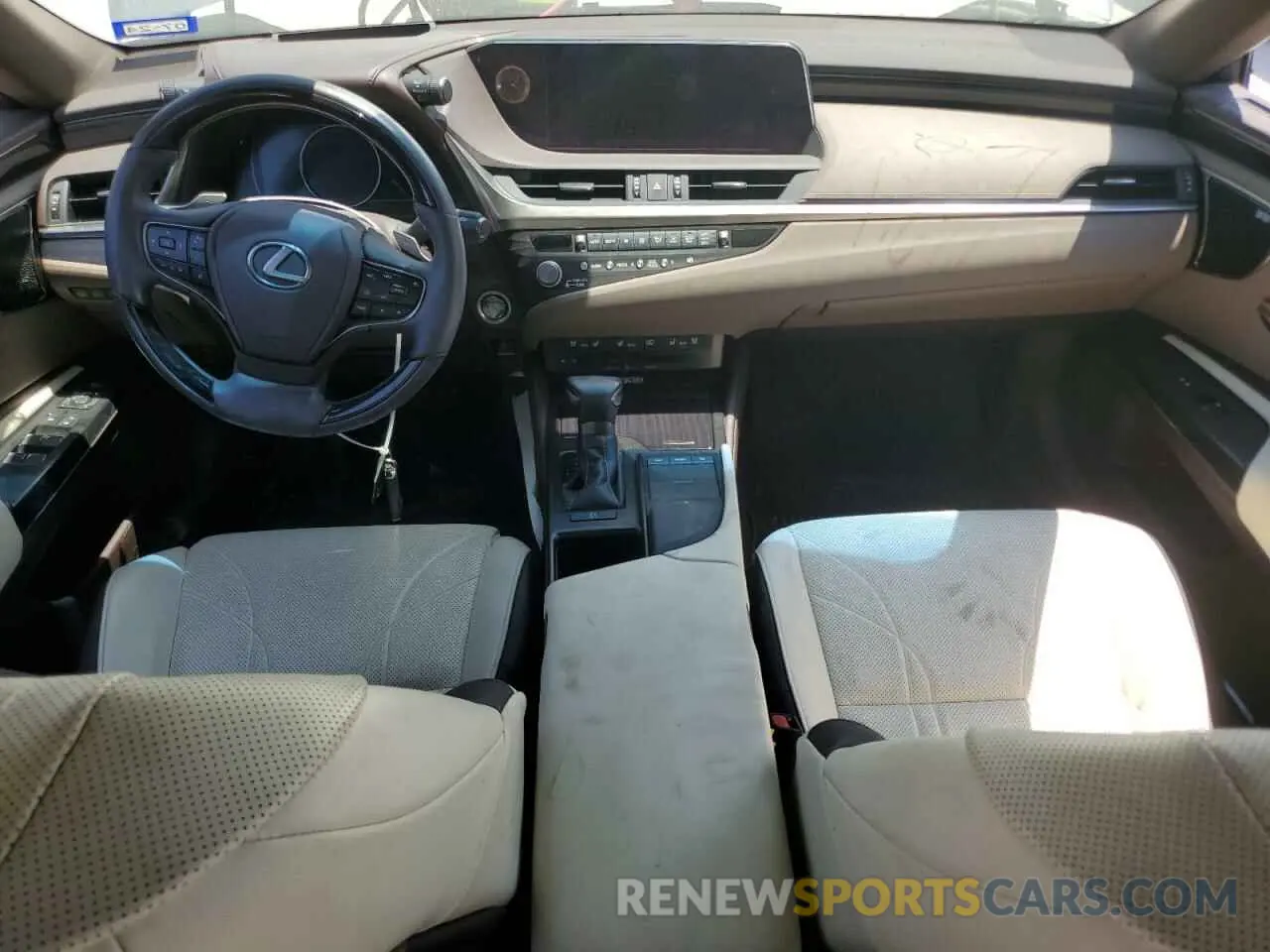 8 Photograph of a damaged car 58AFZ1B14MU093099 LEXUS ES350 2021