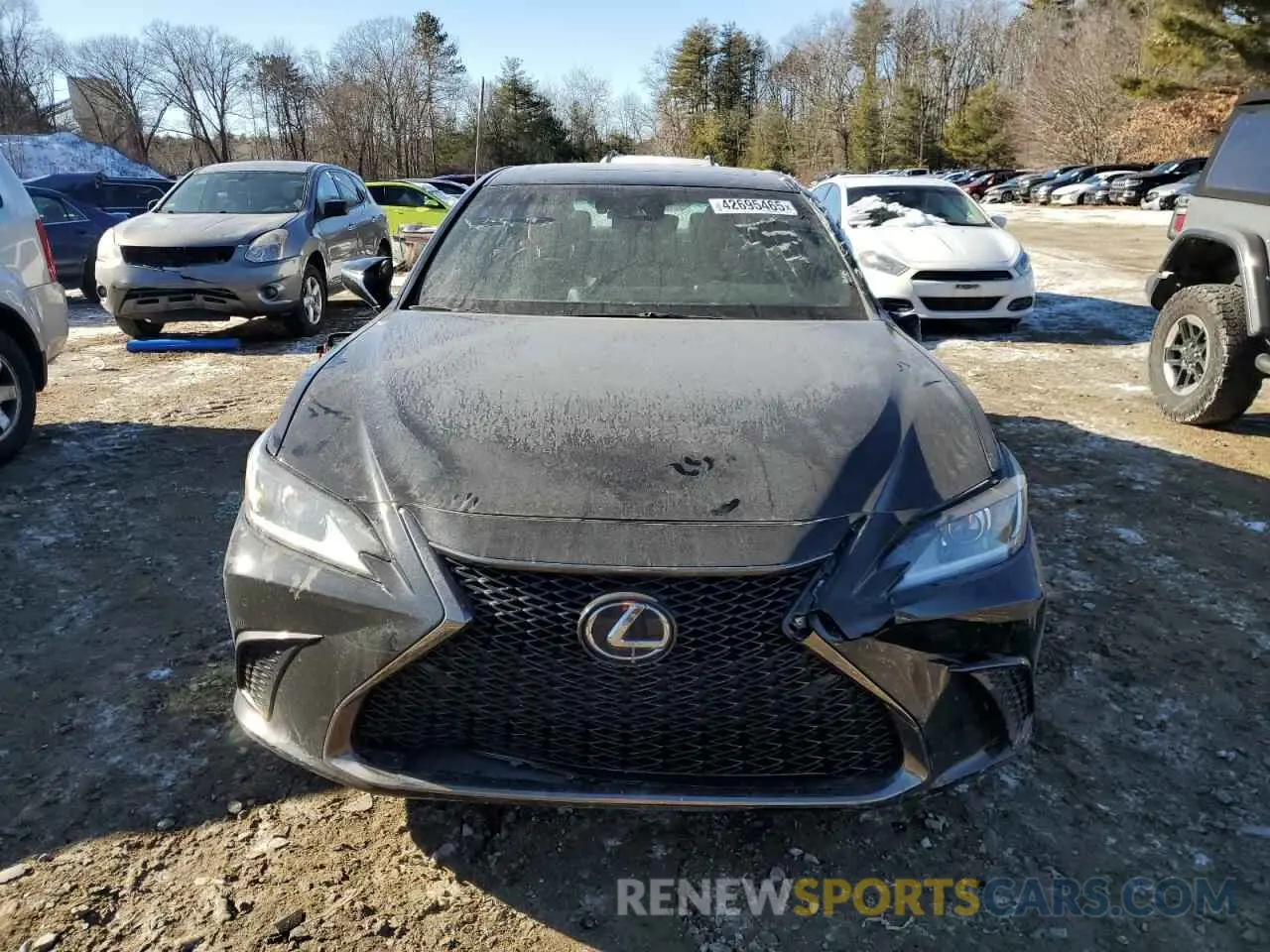 5 Photograph of a damaged car 58AGZ1B10MU110811 LEXUS ES350 2021