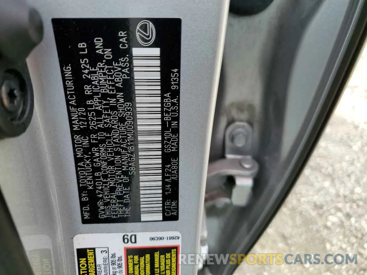 12 Photograph of a damaged car 58AGZ1B11MU090939 LEXUS ES350 2021