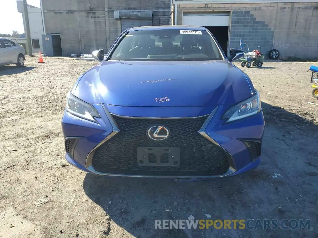 5 Photograph of a damaged car 58AGZ1B13MU082793 LEXUS ES350 2021