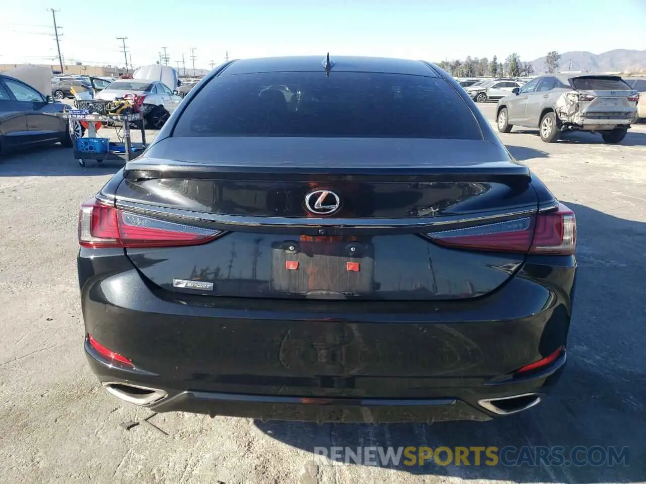 6 Photograph of a damaged car 58AGZ1B13MU083314 LEXUS ES350 2021