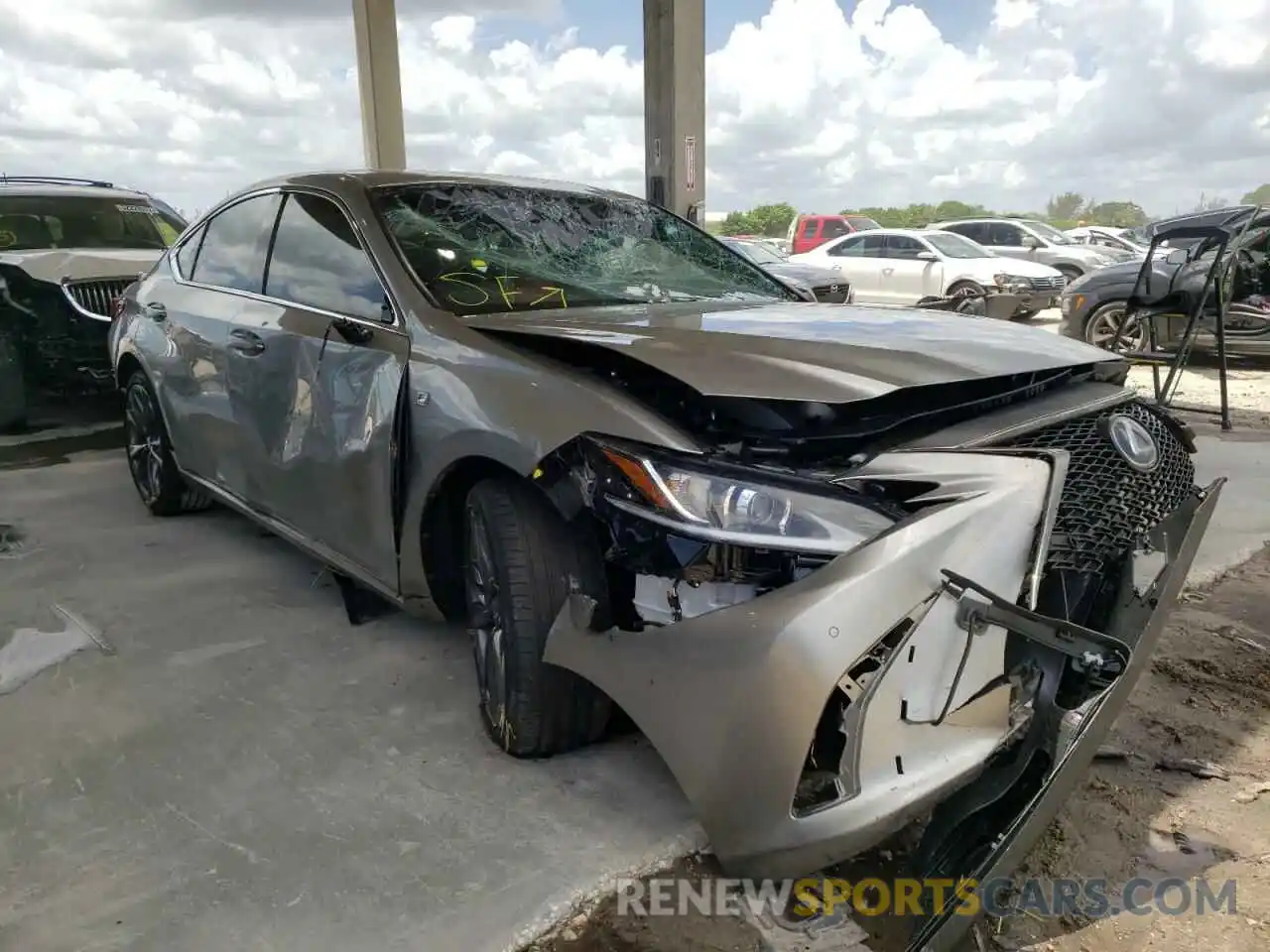 1 Photograph of a damaged car 58AGZ1B14MU096363 LEXUS ES350 2021