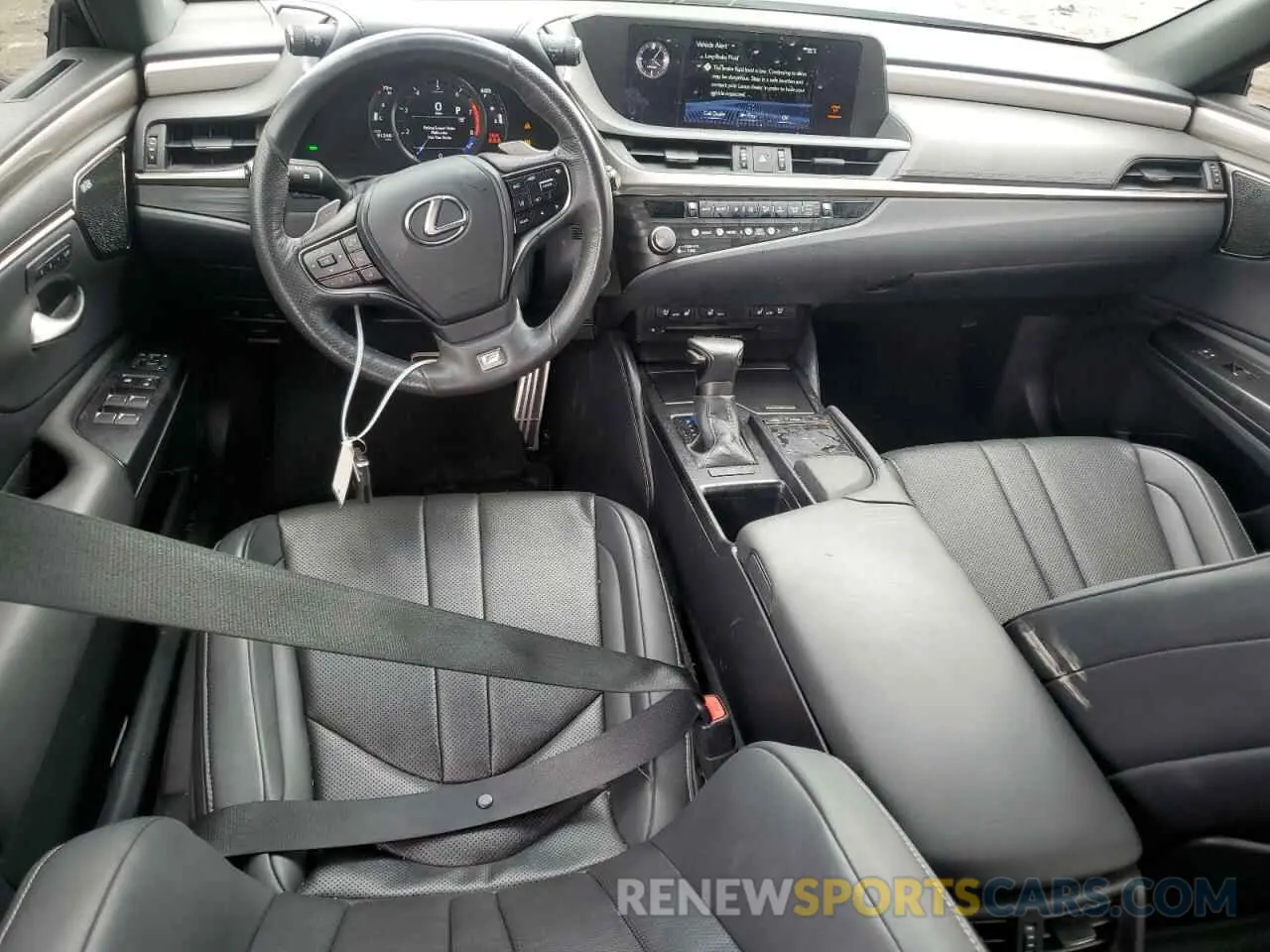 8 Photograph of a damaged car 58AGZ1B16MU089754 LEXUS ES350 2021
