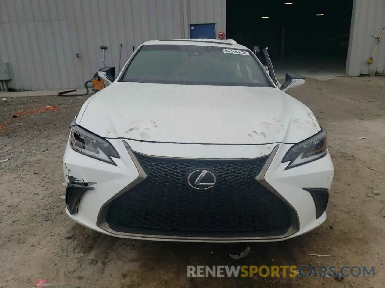 5 Photograph of a damaged car 58AGZ1B18MU102472 LEXUS ES350 2021