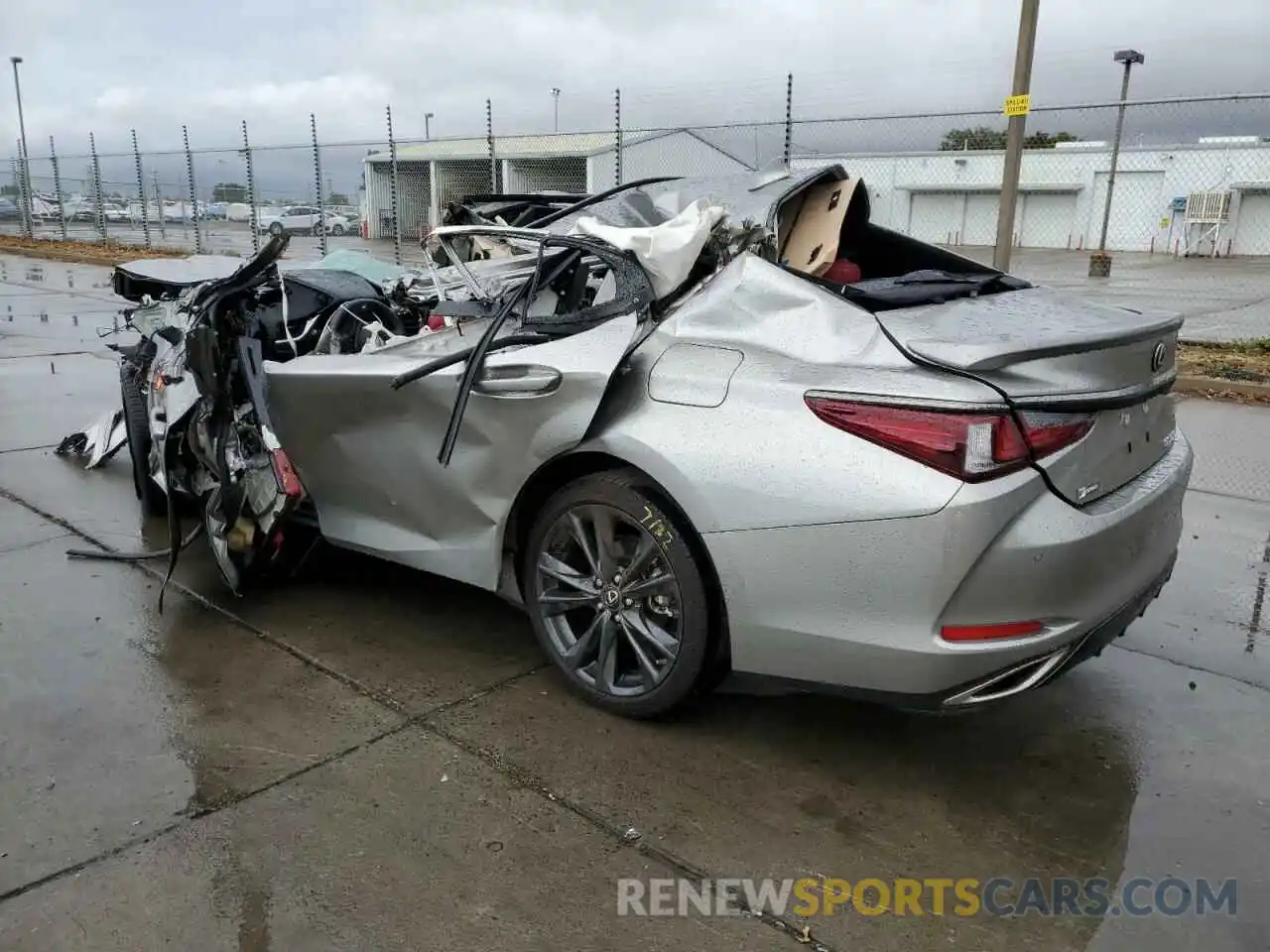 3 Photograph of a damaged car 58AGZ1B19MU089473 LEXUS ES350 2021