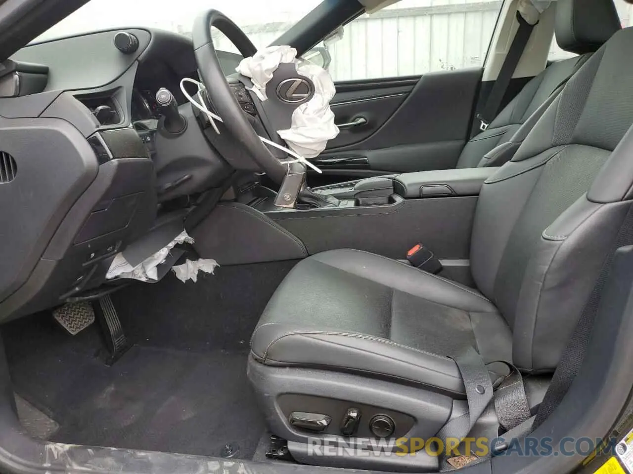 7 Photograph of a damaged car 58ACZ1B11NU129917 LEXUS ES350 2022