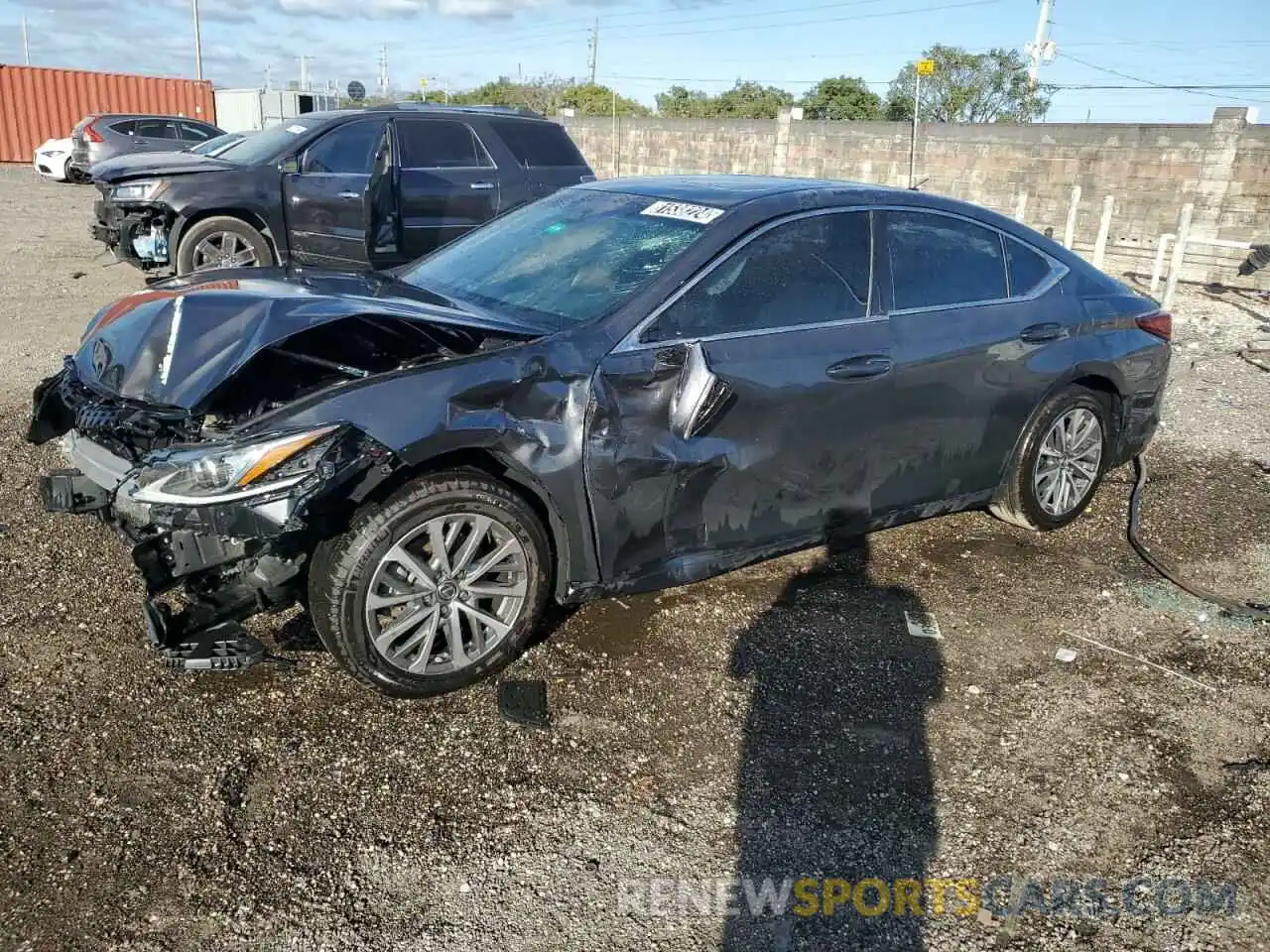 1 Photograph of a damaged car 58ACZ1B16NU138743 LEXUS ES350 2022