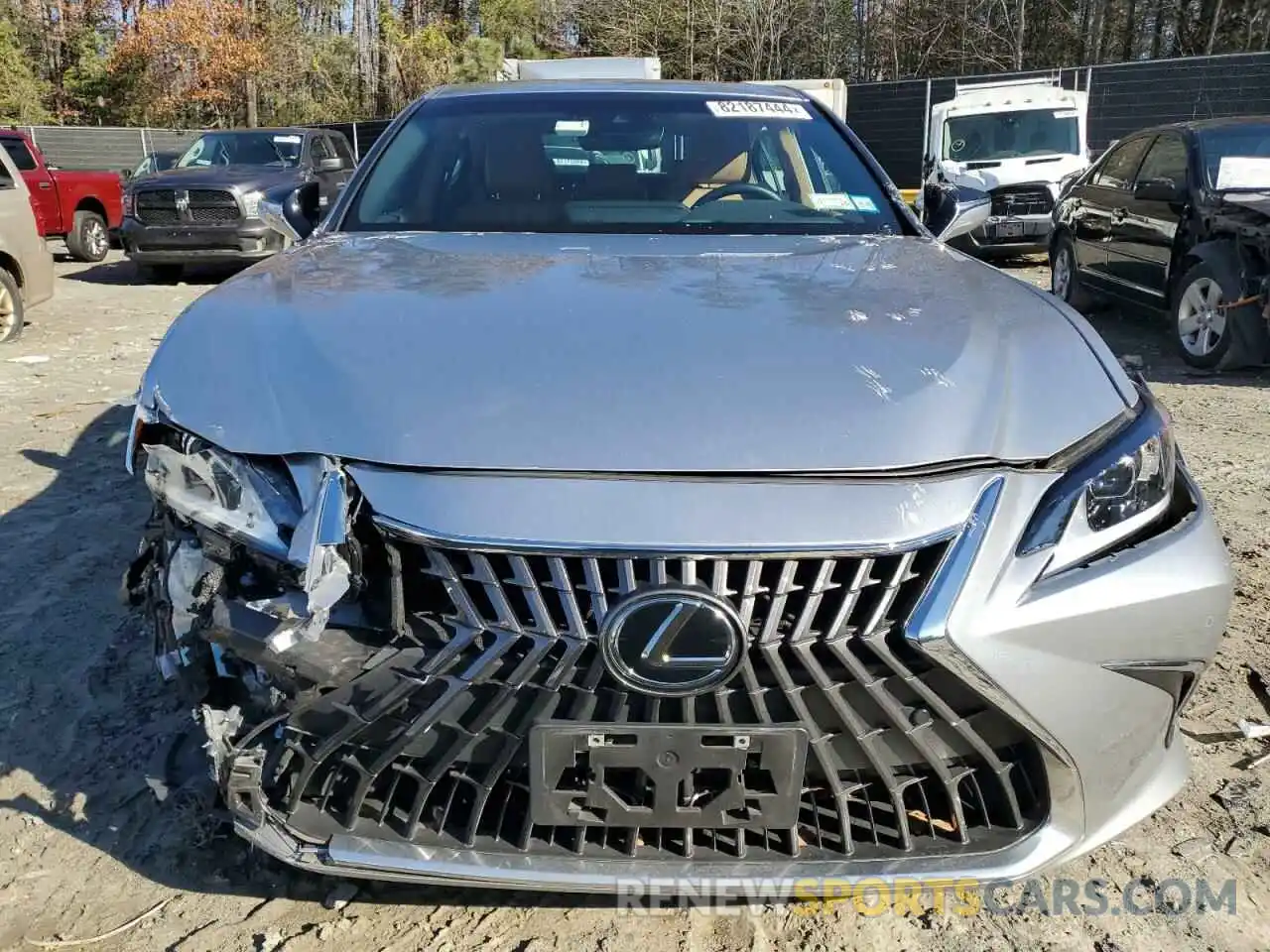 5 Photograph of a damaged car 58ADZ1B10NU136118 LEXUS ES350 2022