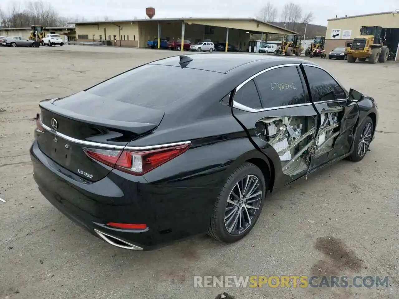 3 Photograph of a damaged car 58ADZ1B11NU126553 LEXUS ES350 2022