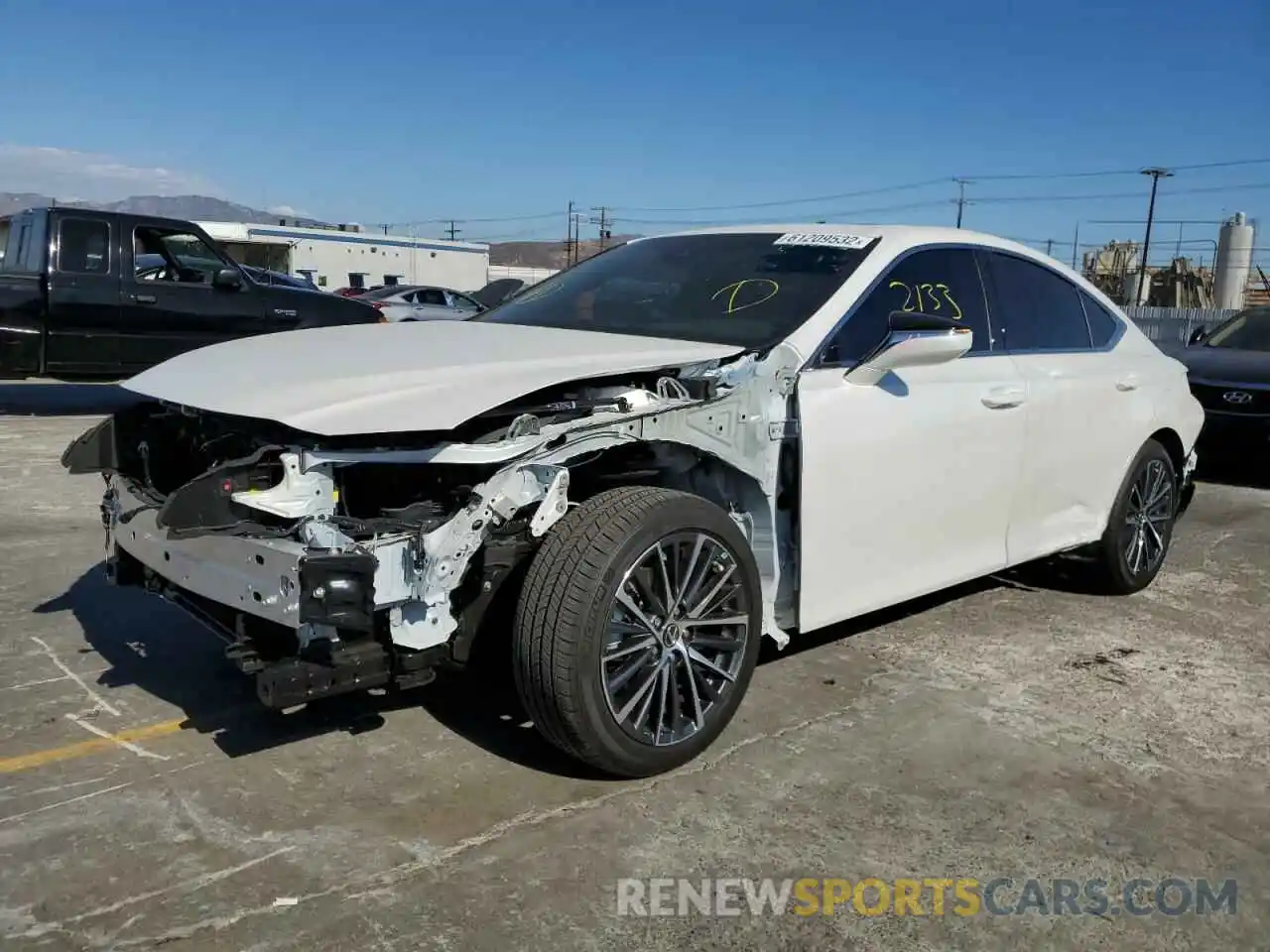 2 Photograph of a damaged car 58ADZ1B12NU124584 LEXUS ES350 2022