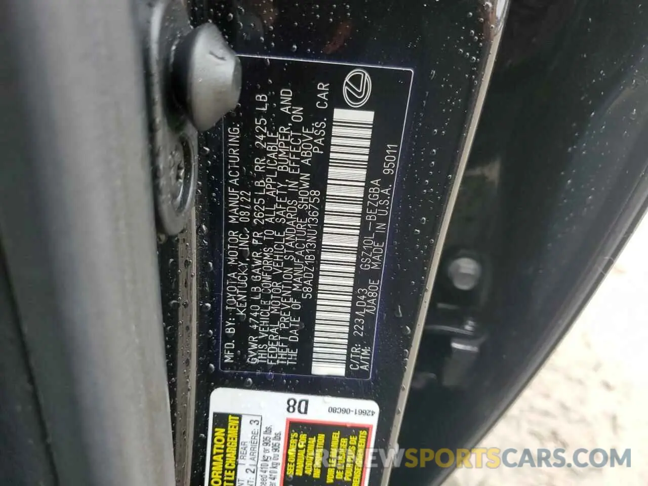 12 Photograph of a damaged car 58ADZ1B13NU136758 LEXUS ES350 2022