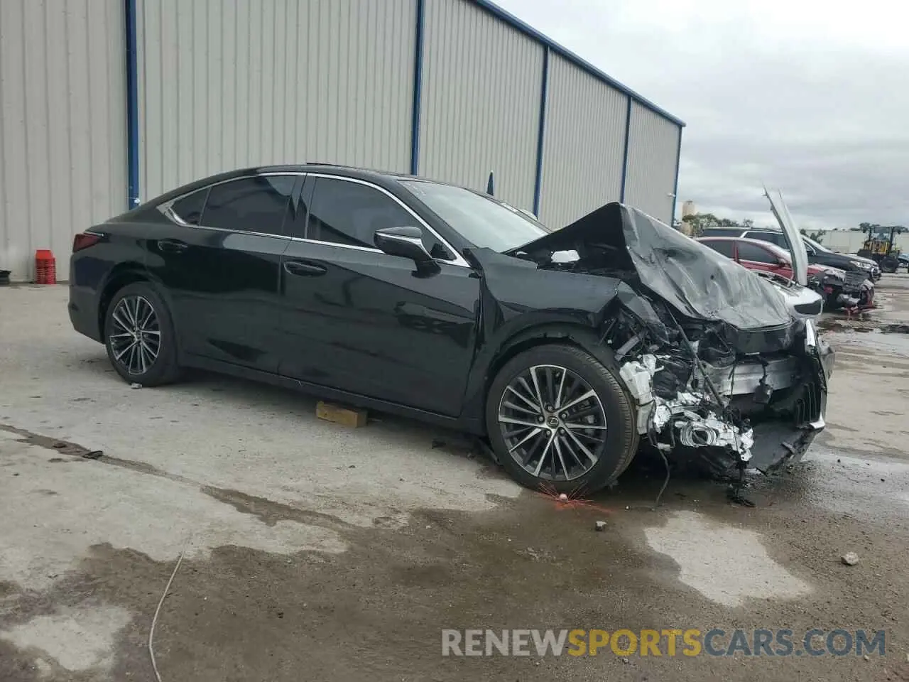4 Photograph of a damaged car 58ADZ1B14NU111965 LEXUS ES350 2022