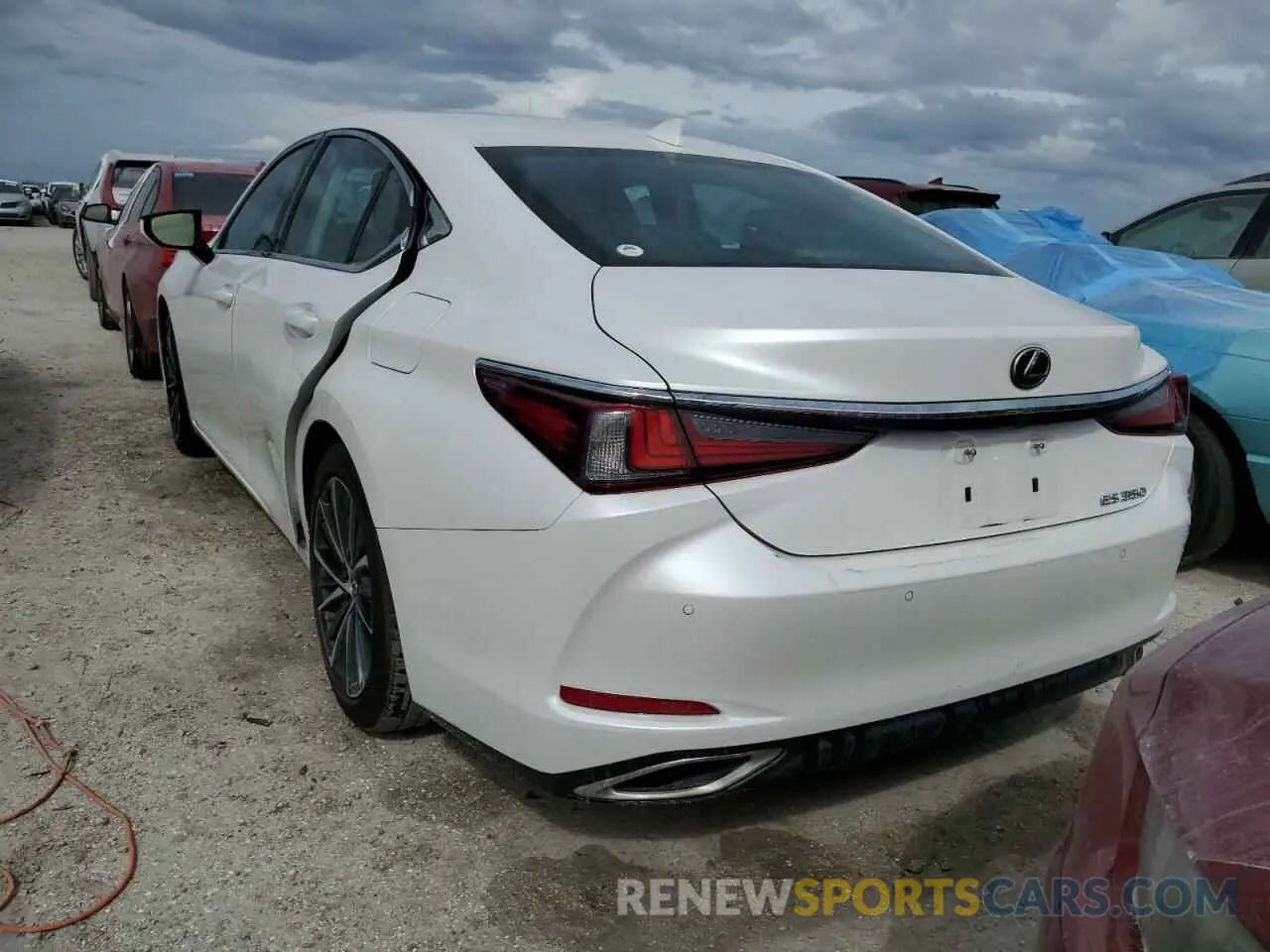 6 Photograph of a damaged car 58ADZ1B14NU112873 LEXUS ES350 2022