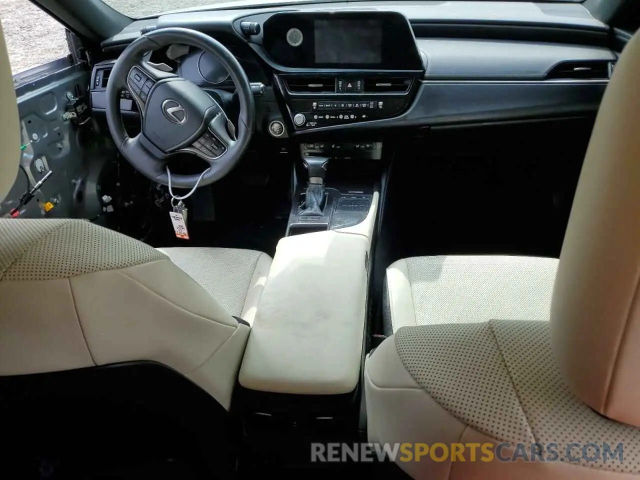 8 Photograph of a damaged car 58ADZ1B14NU116437 LEXUS ES350 2022