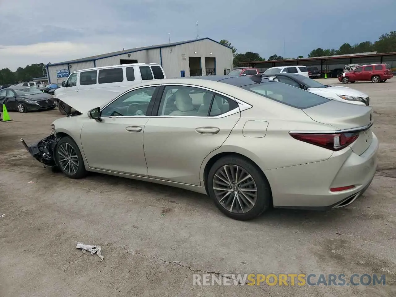 2 Photograph of a damaged car 58ADZ1B14NU139183 LEXUS ES350 2022