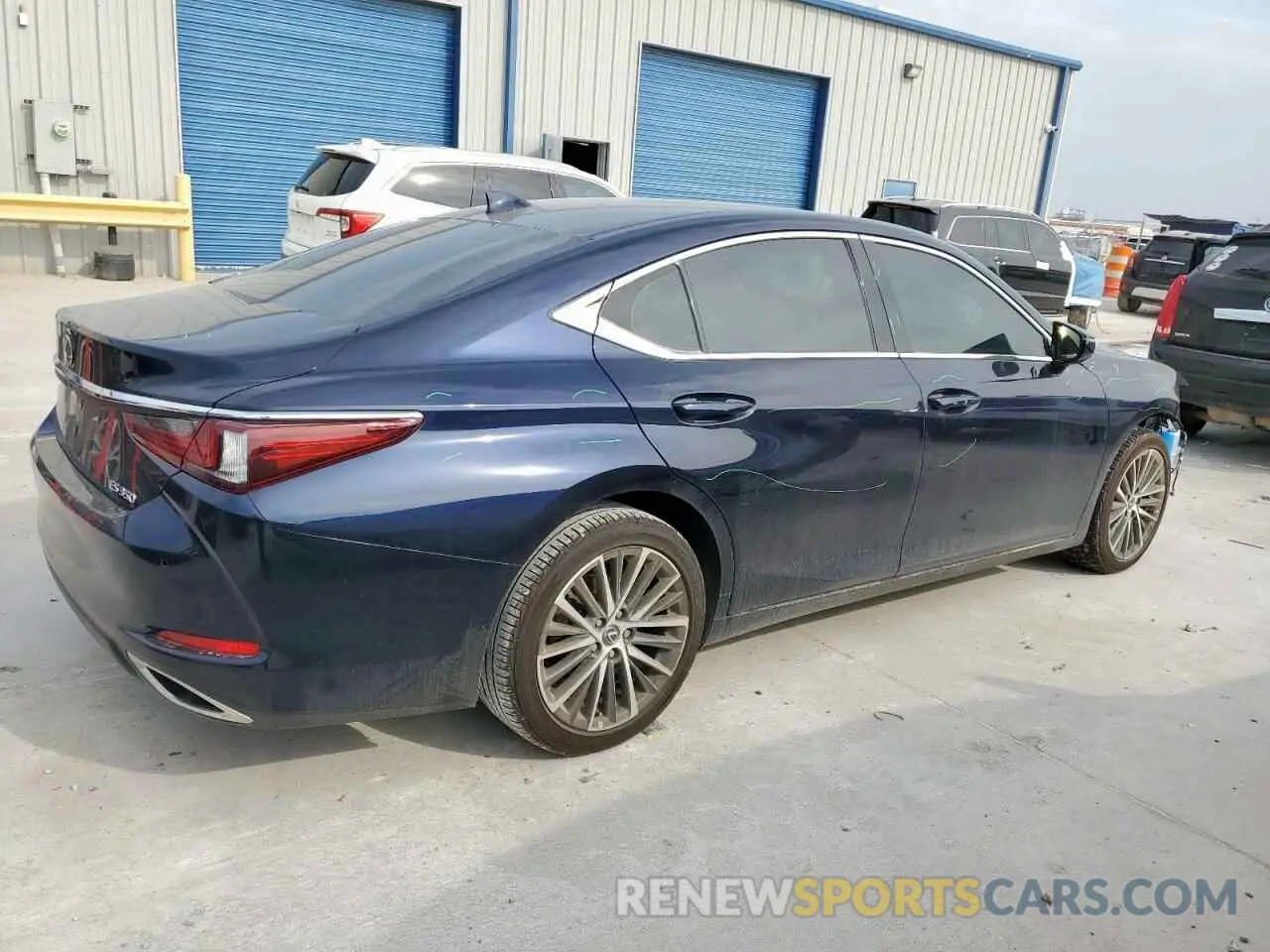 3 Photograph of a damaged car 58ADZ1B16NU125818 LEXUS ES350 2022