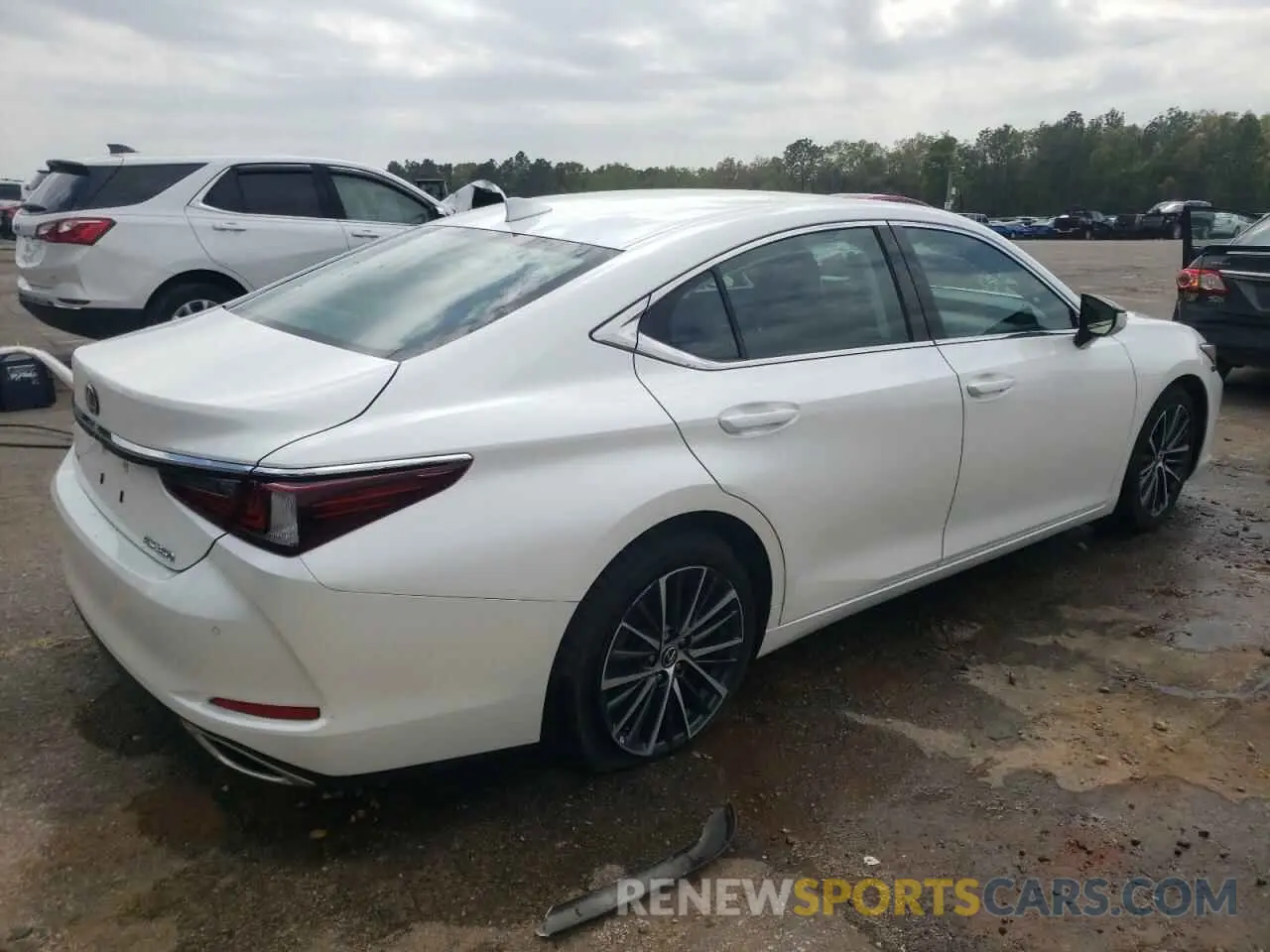 3 Photograph of a damaged car 58ADZ1B17NU123334 LEXUS ES350 2022