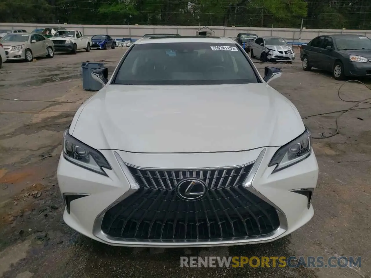 5 Photograph of a damaged car 58ADZ1B17NU123334 LEXUS ES350 2022