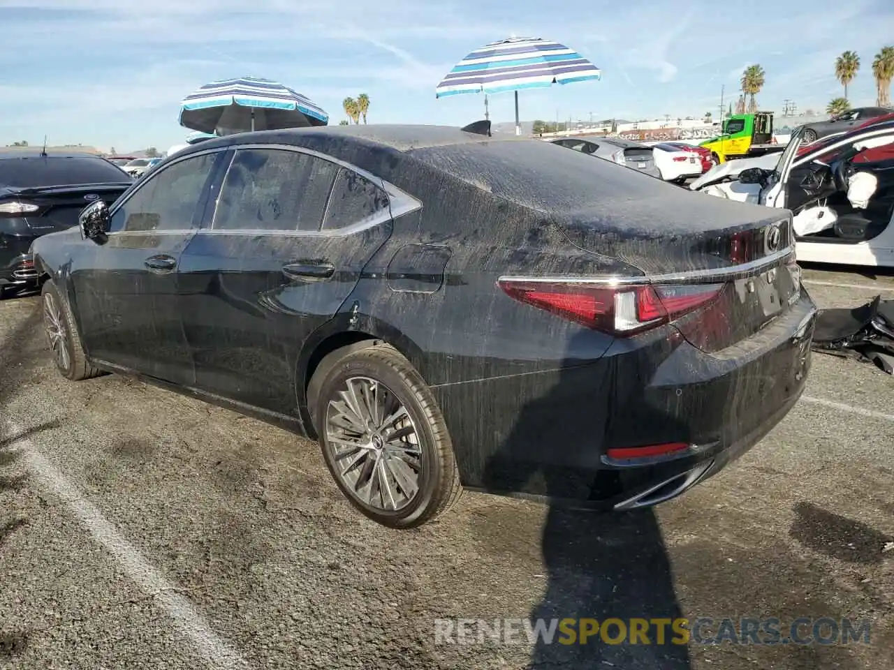 2 Photograph of a damaged car 58ADZ1B17NU136178 LEXUS ES350 2022