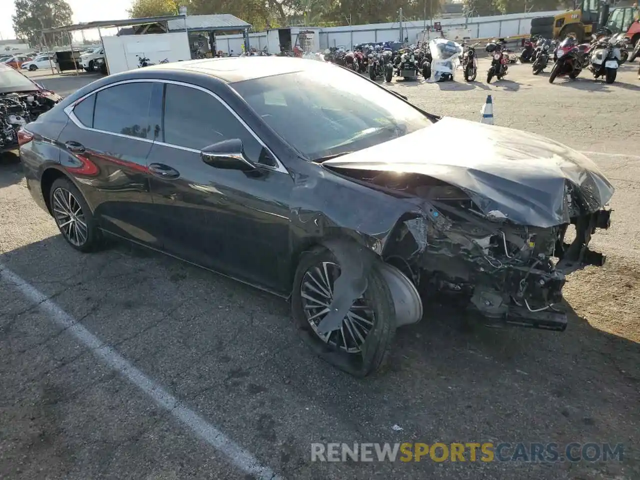 4 Photograph of a damaged car 58ADZ1B17NU136178 LEXUS ES350 2022