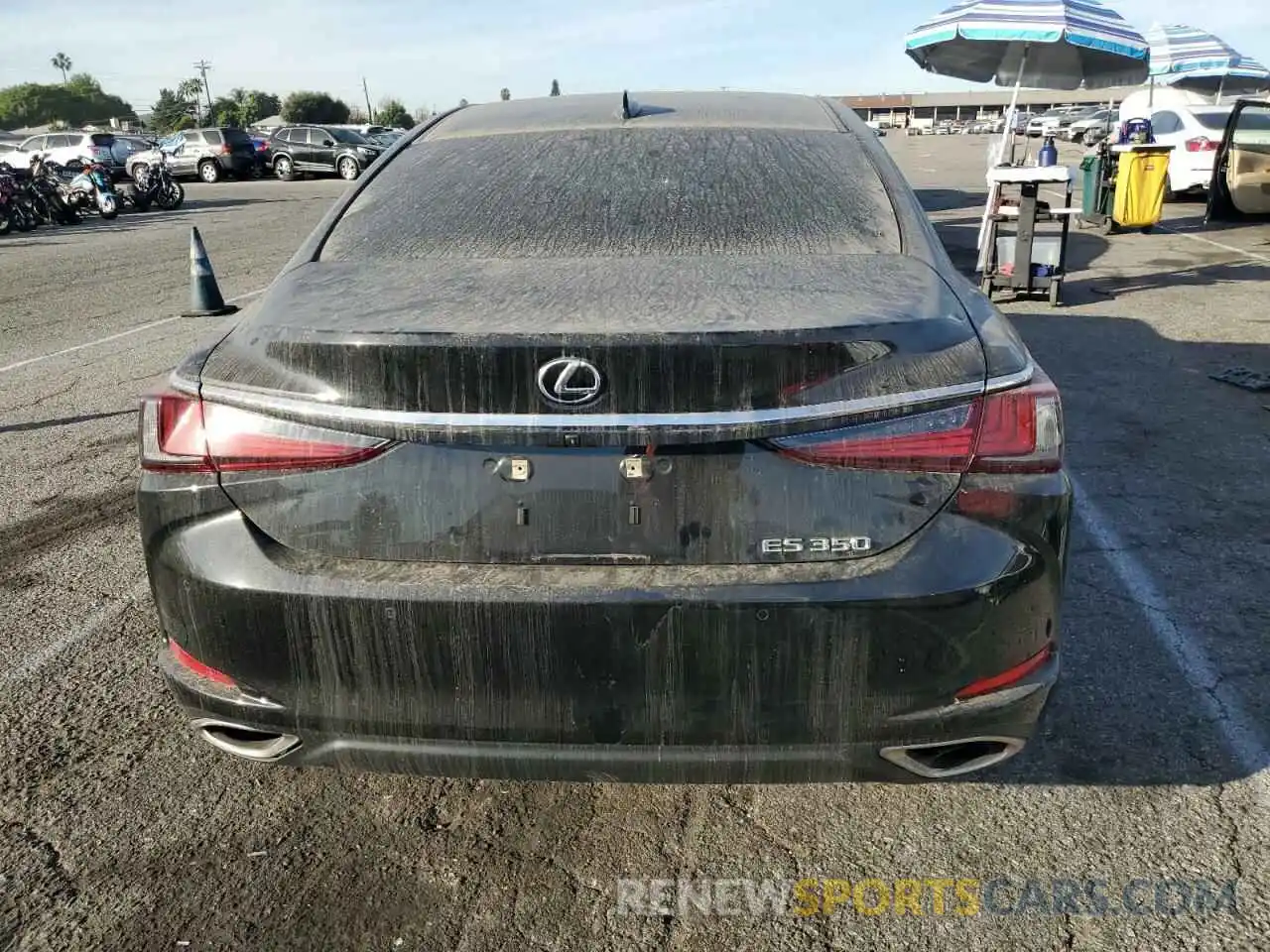 6 Photograph of a damaged car 58ADZ1B17NU136178 LEXUS ES350 2022