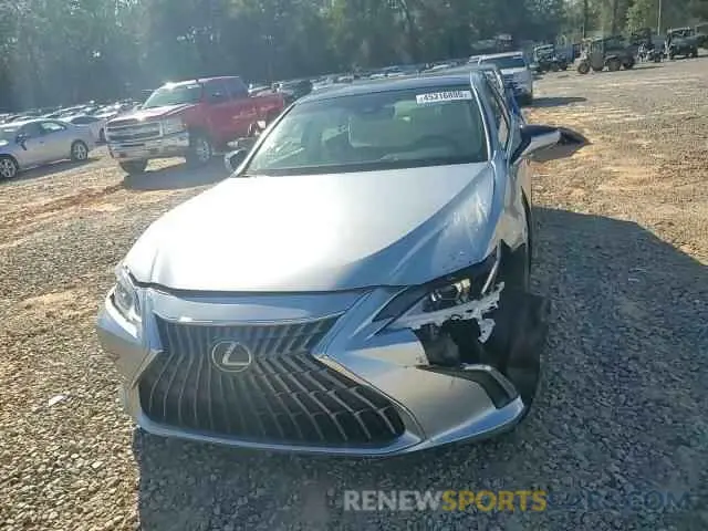 11 Photograph of a damaged car 58ADZ1B18NU135301 LEXUS ES350 2022