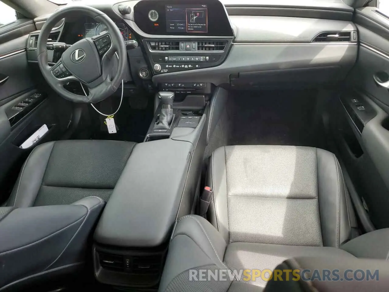 8 Photograph of a damaged car 58ADZ1B19NU123061 LEXUS ES350 2022