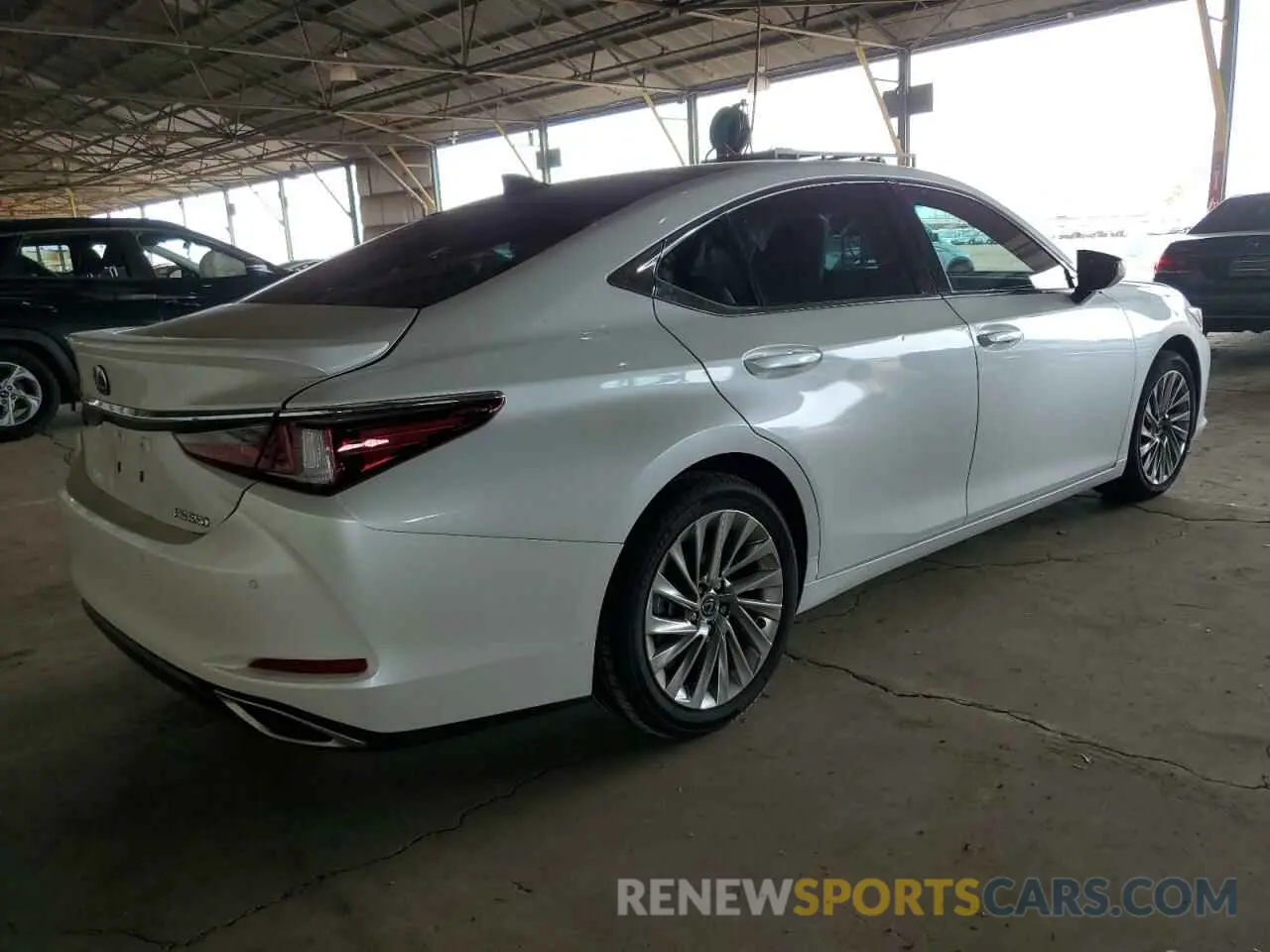 3 Photograph of a damaged car 58AEZ1B10NU113829 LEXUS ES350 2022