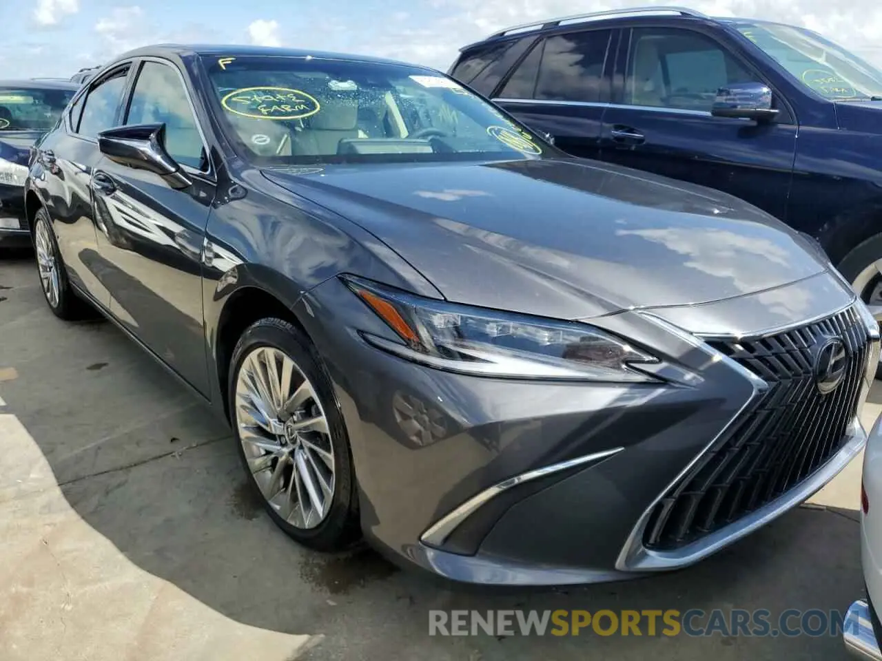 1 Photograph of a damaged car 58AFZ1B10NU120106 LEXUS ES350 2022