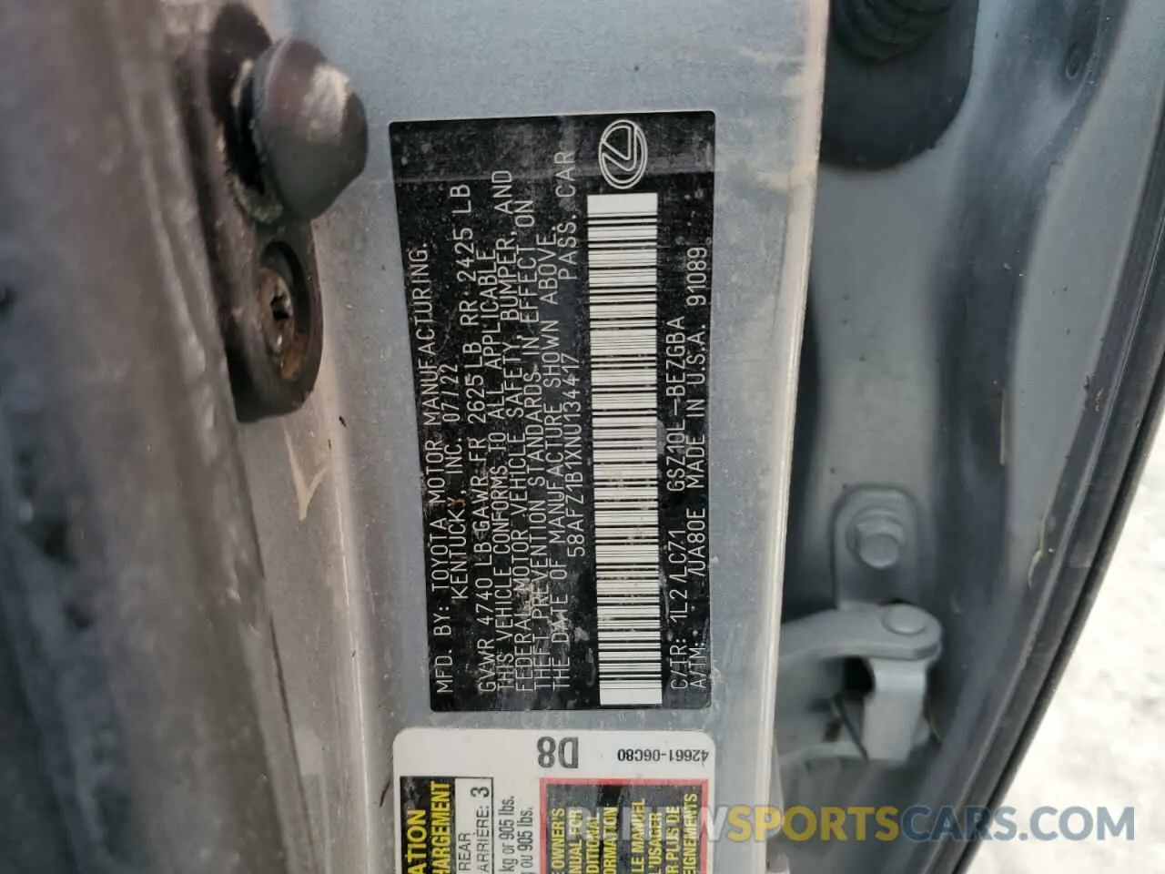 13 Photograph of a damaged car 58AFZ1B1XNU134417 LEXUS ES350 2022