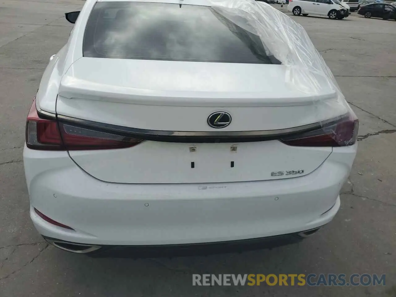 6 Photograph of a damaged car 58AGZ1B15NU135950 LEXUS ES350 2022