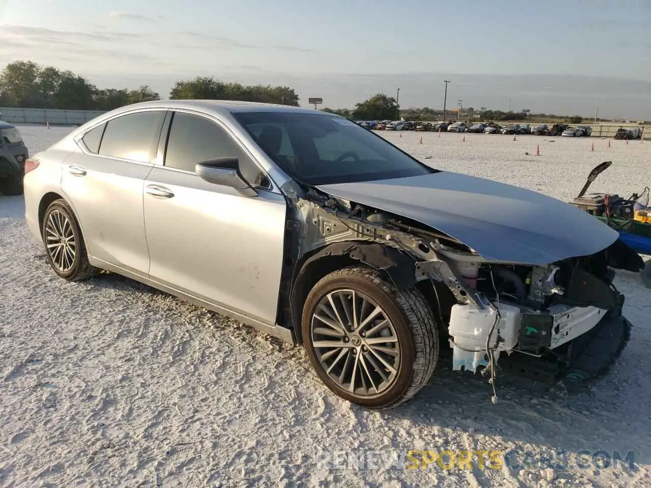 4 Photograph of a damaged car 58ADZ1B10PU141239 LEXUS ES350 2023