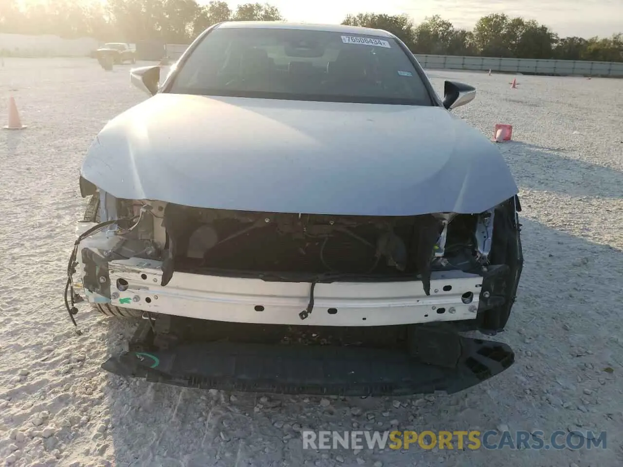 5 Photograph of a damaged car 58ADZ1B10PU141239 LEXUS ES350 2023